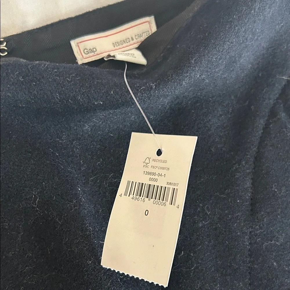 GAP Deep Navy Wool Skirt with Zipper Details - Picture 2 of 5